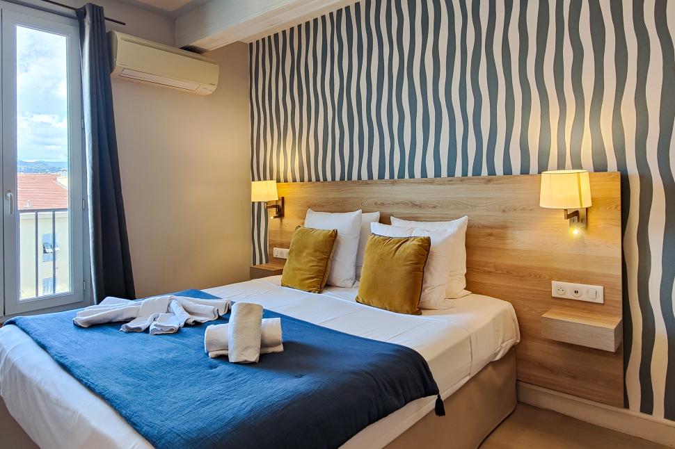 AMMI Nice Massena - chambre double couple